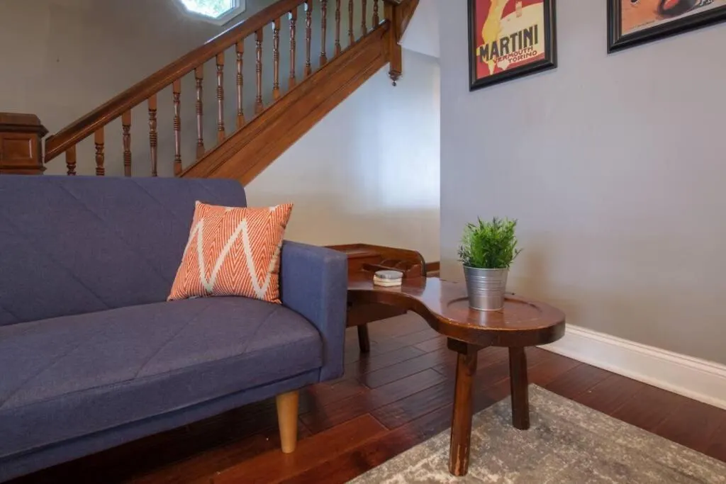 Prázdninový dům Vila Light And Bright Renovated Farmhouse In The City Pittsburgh USA